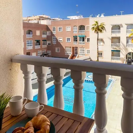 Апартаменти Pink La Sal