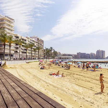 Апартаменти Pink La Sal Торрев'єха